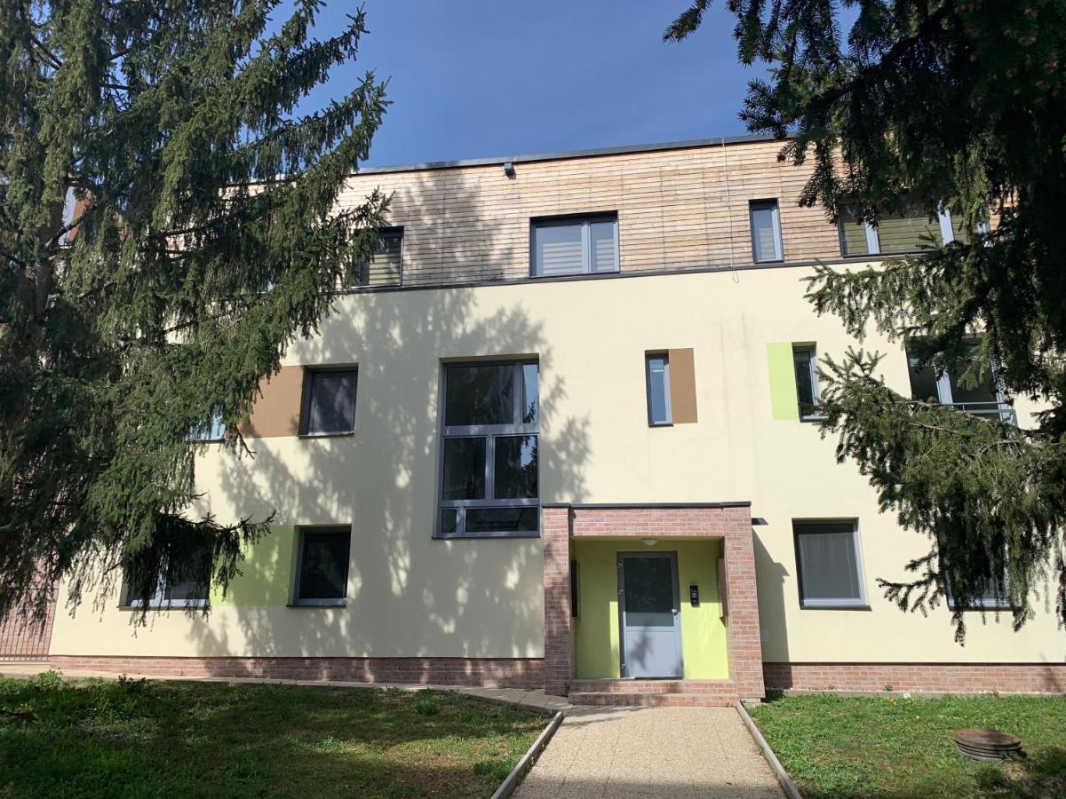 Apartman S Terasou Zwoleń Zewnętrze zdjęcie
